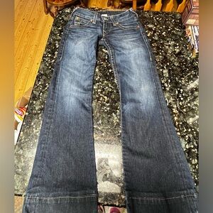True Religion Flare Low rise Size 26